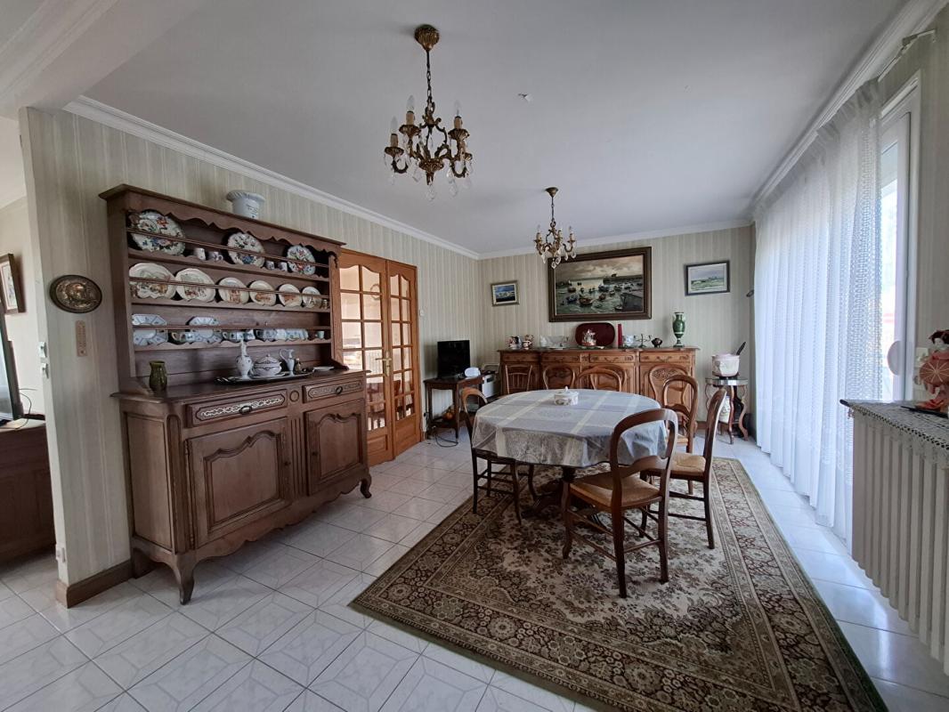 GRANVILLE Maison Granville 4 pièce(s) 114 m2 4