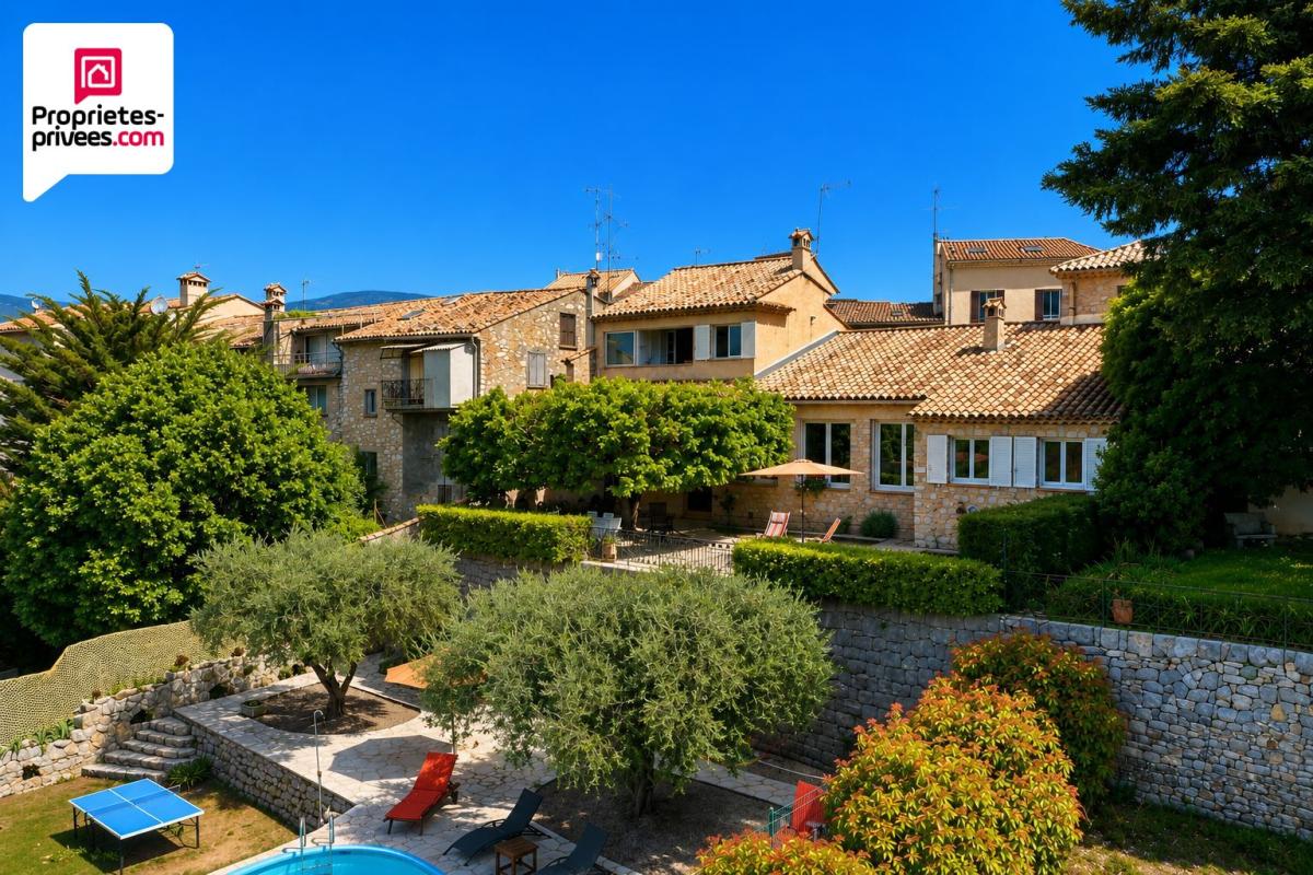 SAINT-CEZAIRE-SUR-SIAGNE DEMEURE UNIQUE DANS VILLAGE PROVENCAL AVEC VUE EXCEPTIONNELLE 5