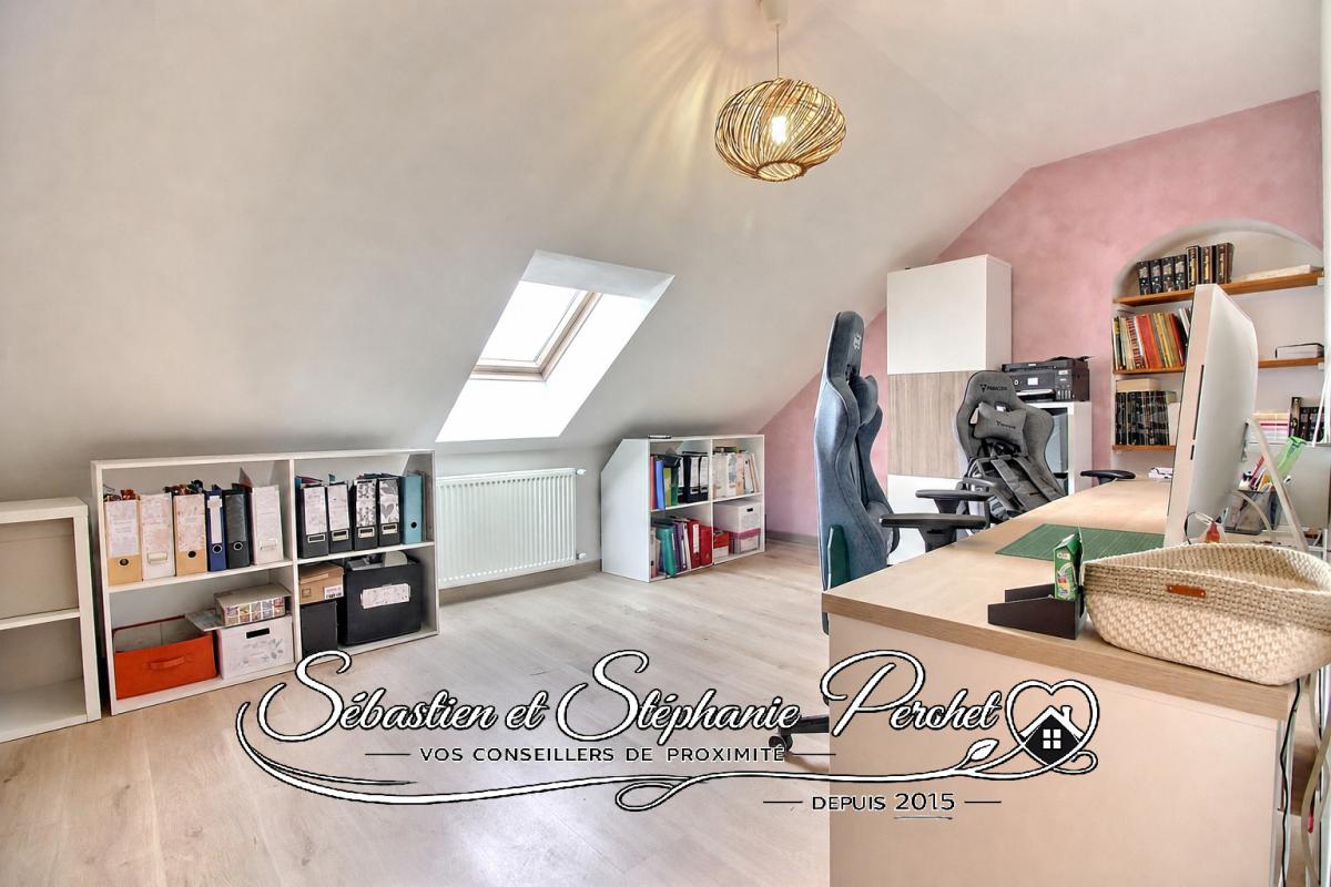 SAINT-PERAVY-LA-COLOMBE Longère de charme 4 chambres 152 m² - Saint-Péravy-la-Colombe (45310) 10