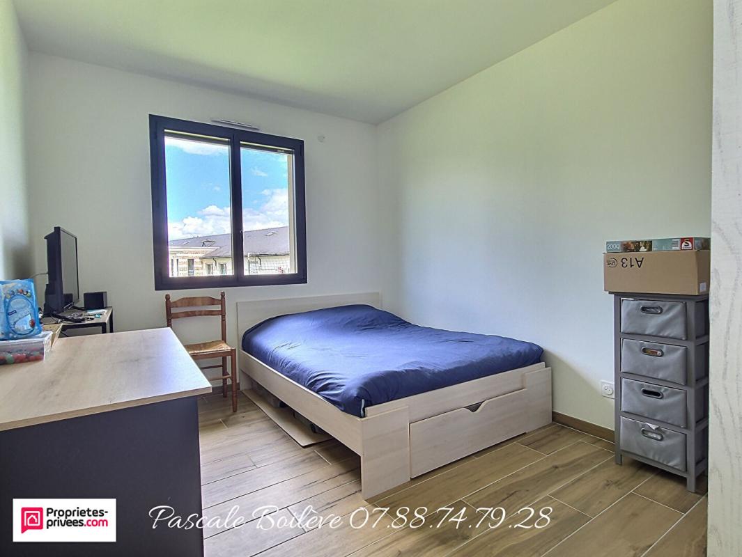 VERNANTES Beau pavillon de plain-pied de 2021 - 122 m² - 4 chambres - Vernantes (49390) 9