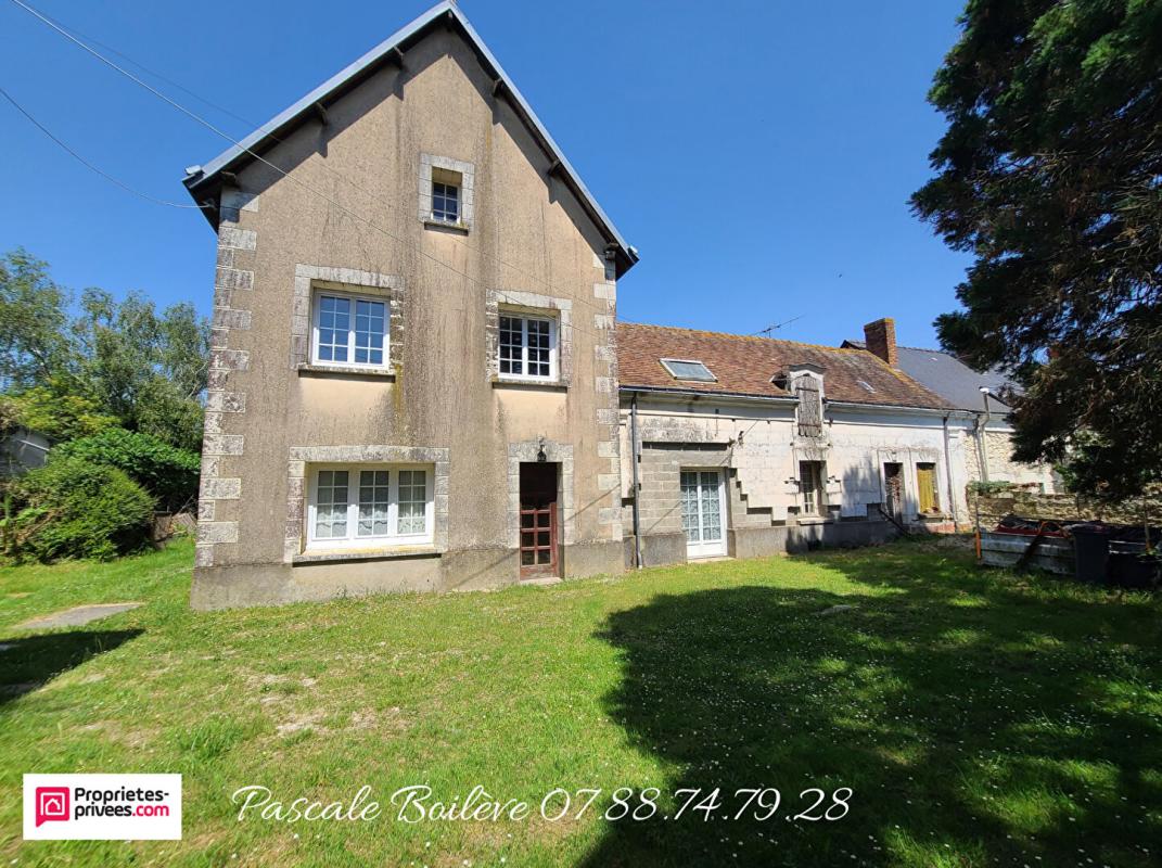 VERNANTES Maison avec diverses dépendances et appartement - VERNANTES (49390) 1