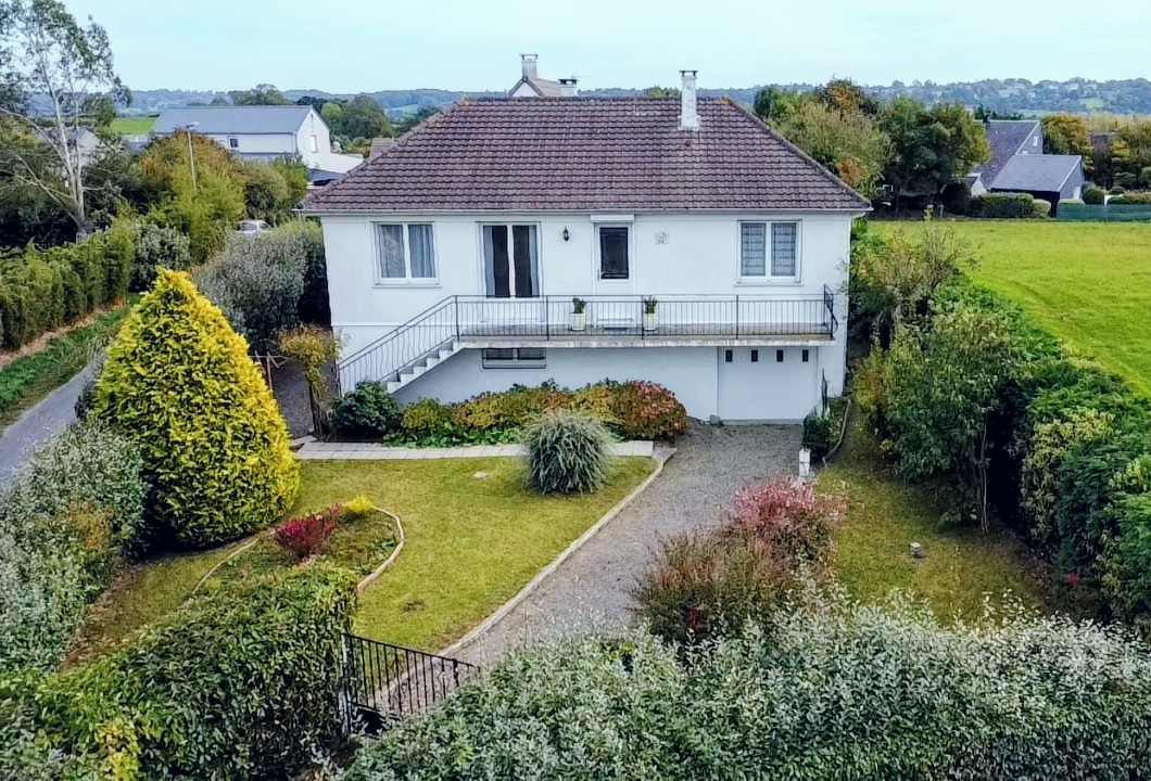 SAINT-PAIR-SUR-MER Maison Saint Pair Sur Mer 6 pièce(s) 92 m2 1