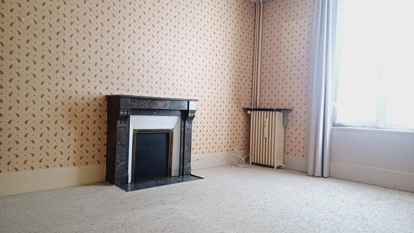 NOYON MAISON BOURGEOISE 9