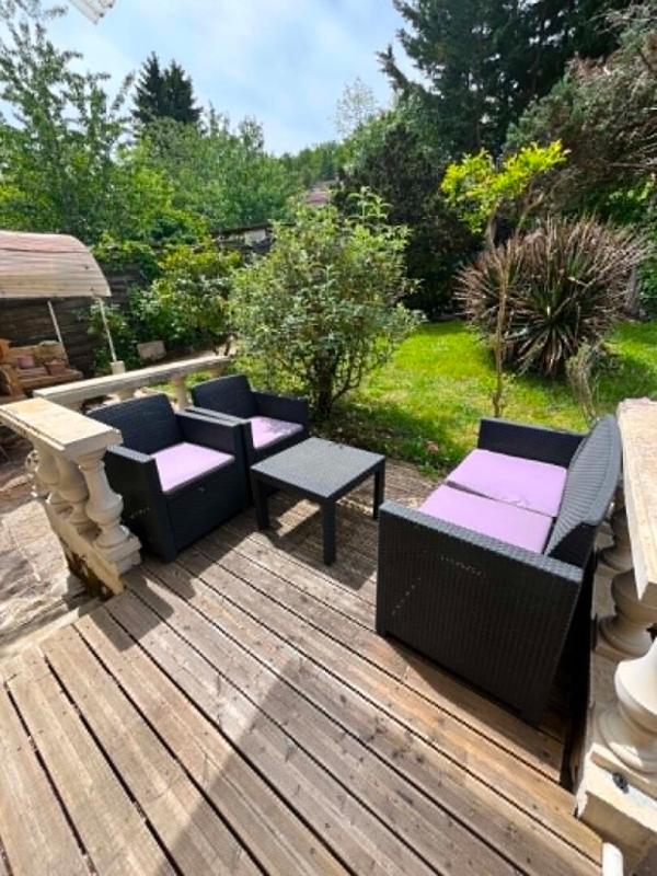 NOTRE-DAME-DE-SANILHAC Maison Sanilhac 100 m2 avec jardin 14