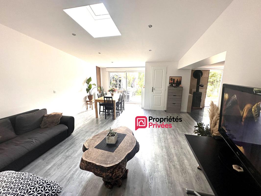 VIARMES Charmante maison familiale avec jardin, terrasses et dépendance 115 m2 4