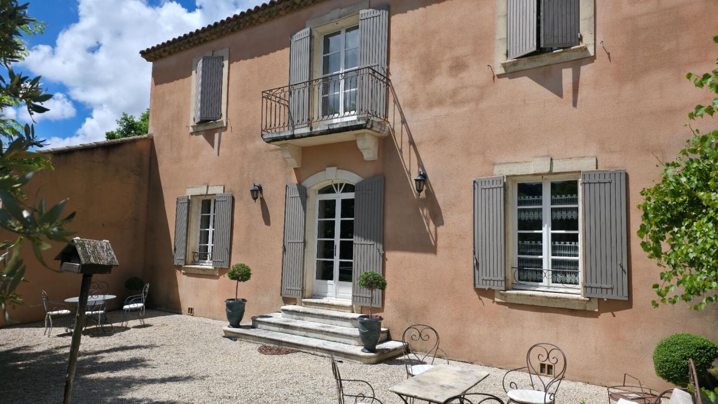 MALAUCENE EXCLUSIVITE. 84340, MALAUCENE, A 5 mn à pied du centre-village, BASTIDE DE 8 PIECES DE 203 M² sur 1815 m² de TERRAIN clos avec Piscine 6
