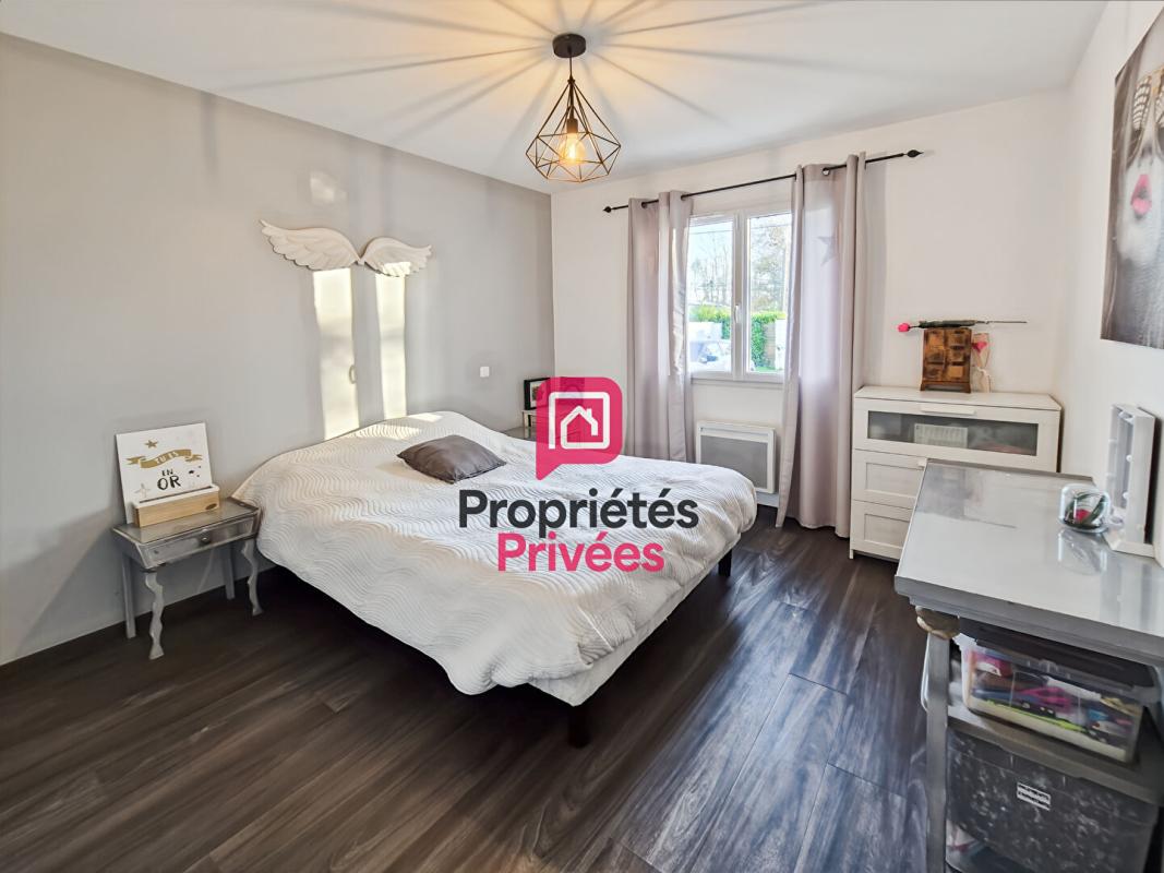 LANGON Maison contemporaine 107 m2 - 4 chambres - Piscine - Secteur Calme 8
