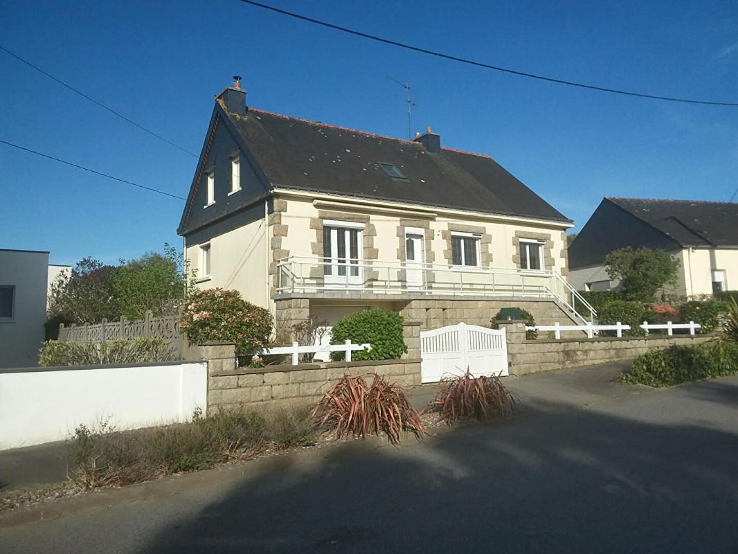 MALGUENAC Maison Malguenac 7 pièces 116 m2 centre bourg 1