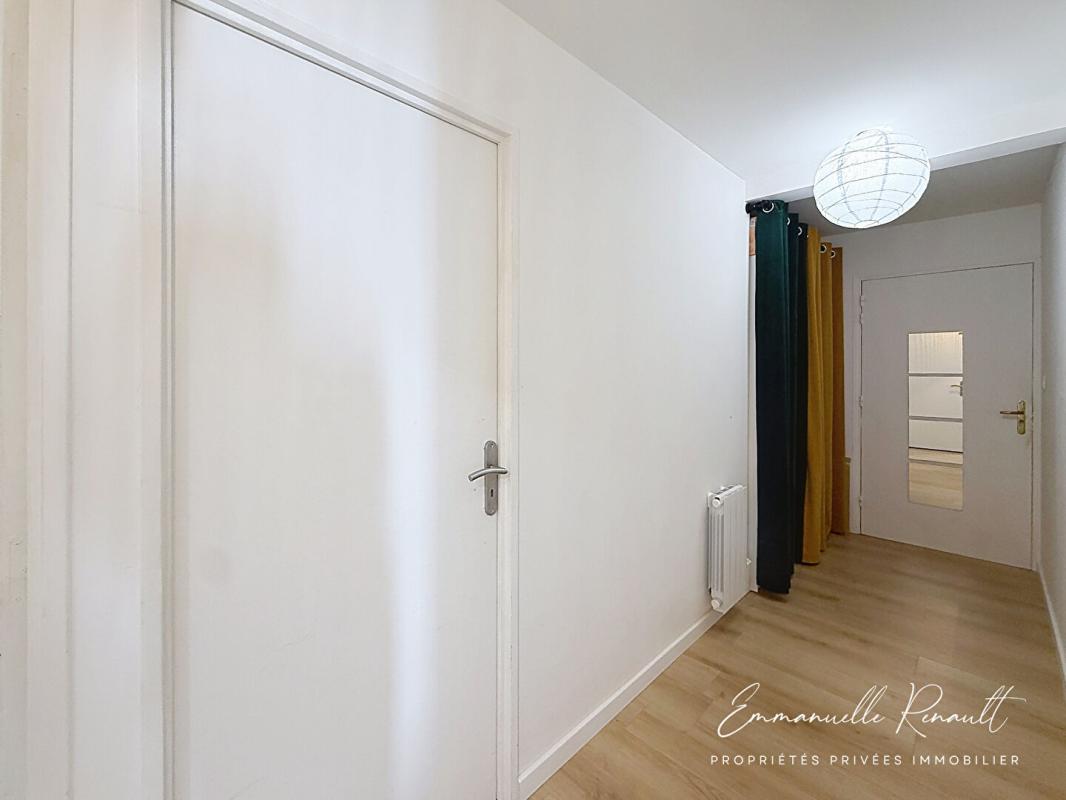 VANNES Appartement T3 de 61,70 m² avec jardin privatif, à proximité immédiate de l'étang de Tohannic · Vannes 12