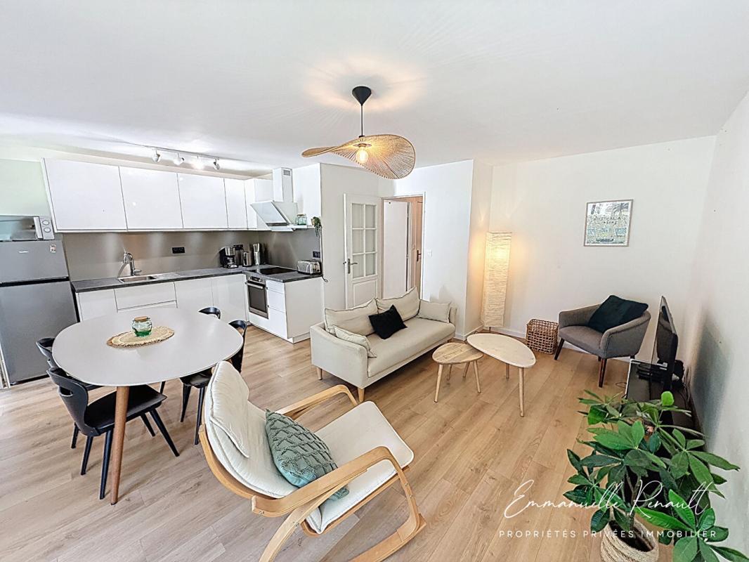VANNES Appartement T3 de 61,70 m² avec jardin privatif, à proximité immédiate de l'étang de Tohannic · Vannes 14