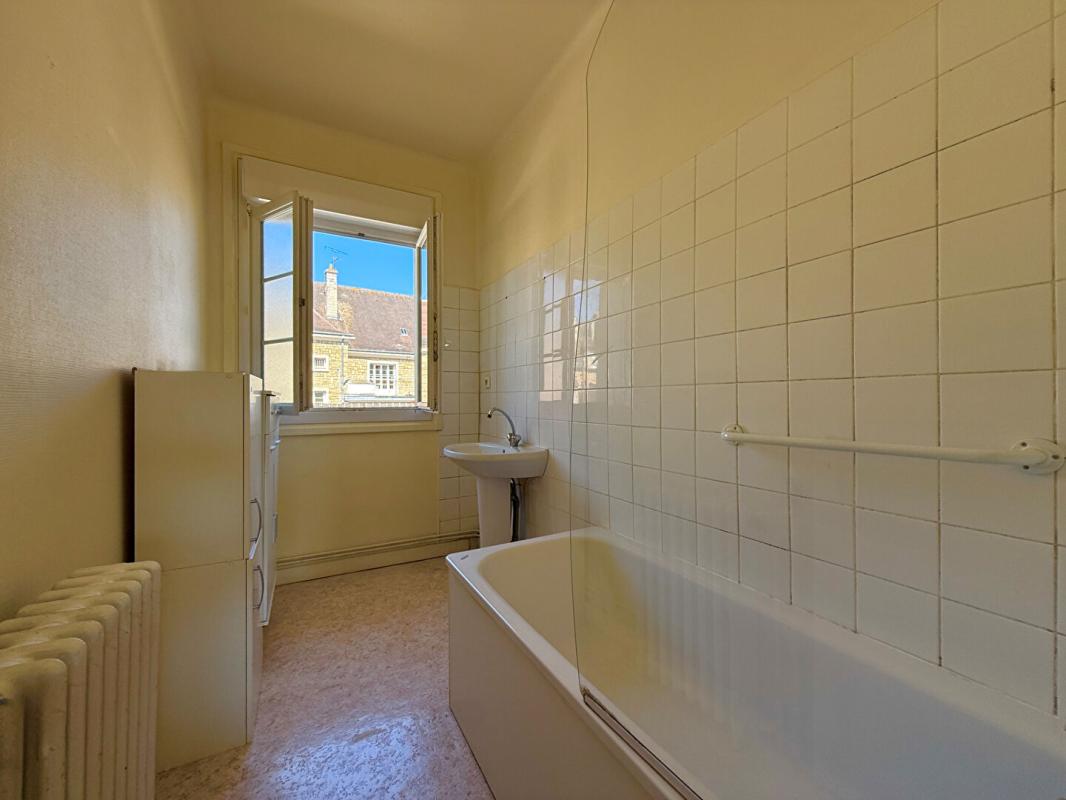 FALAISE Appartement Falaise 2 pièces 64 m2 13