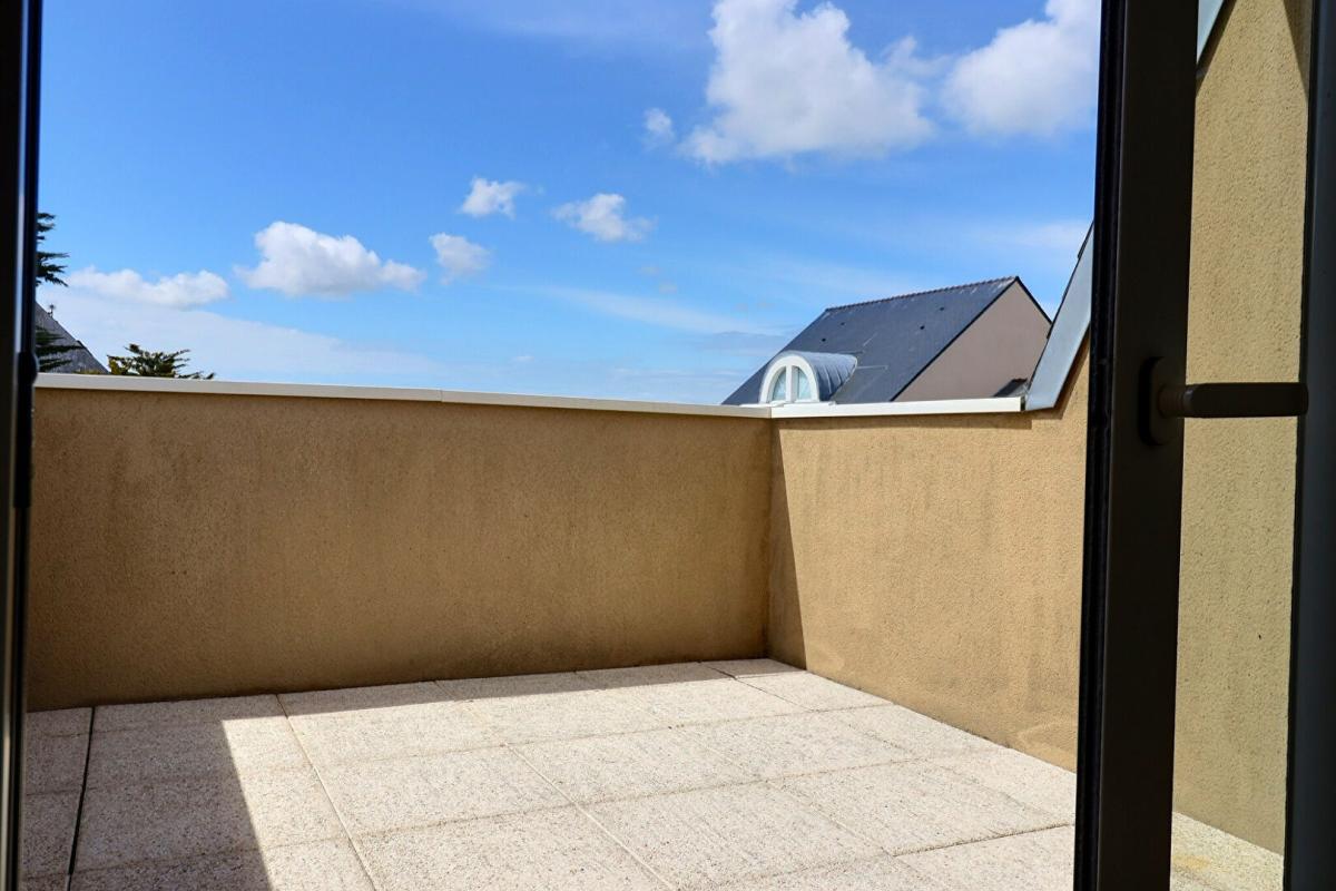 PORNICHET Appartement duplex de 109.1m2 hab / 138.85m² au sol - 3 chambres - 3 terrasses - Garage double 14