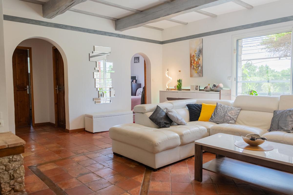 BOISSET-ET-GAUJAC Boisset-et-Gaujac - Maison en pierre 135 m² avec piscine chauffée sur environ 1 370 m² 5