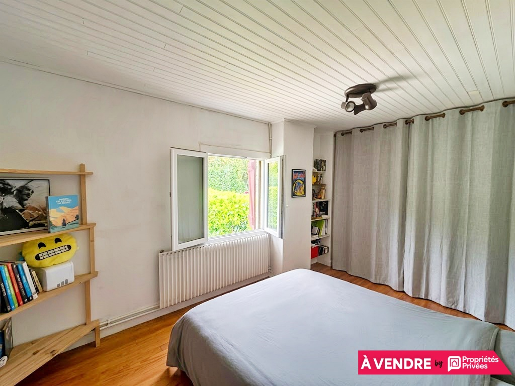 CAMBES Maison Cambes 7 pièce(s) 158 m2 jardin piscine 7