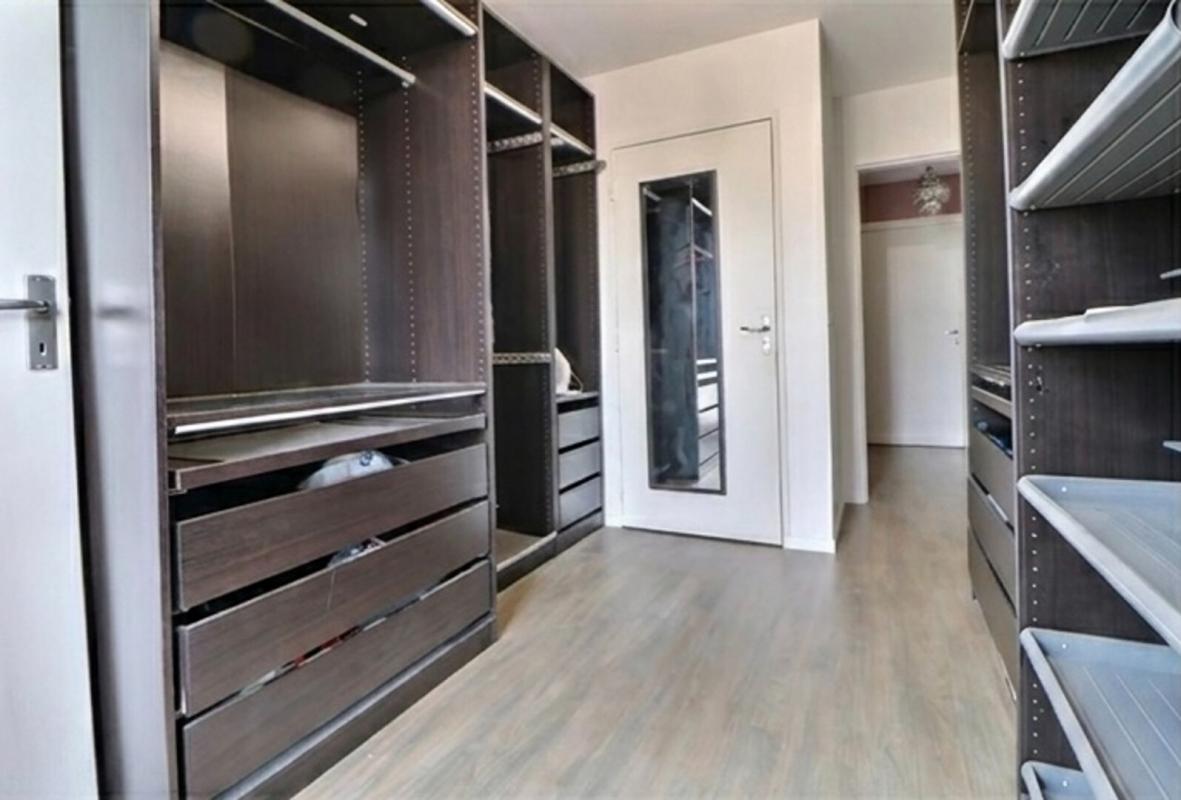 AULNAY-SOUS-BOIS Appartement Aulnay Sous Bois 4 pièce(s) 7