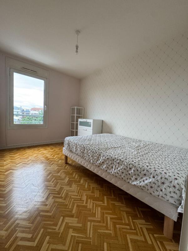 BRON Appartement Bron 3 pièce(s) 81 m2 8