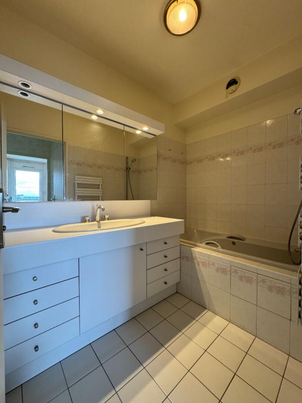 BRON Appartement Bron 3 pièce(s) 81 m2 9