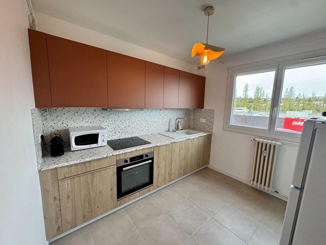 LIMOGES Appartement refait à neuf Limoges 2 pièce(s) 44 m2 3