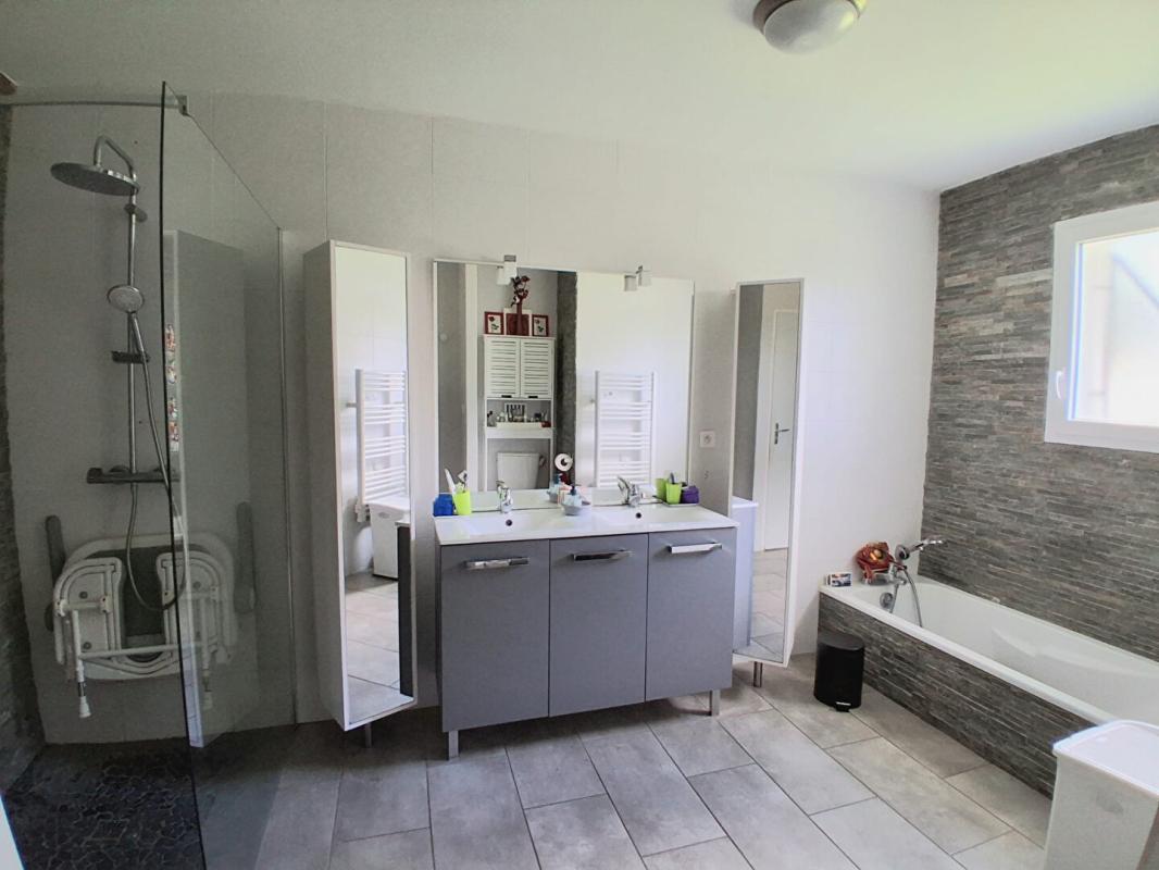 BELIN-BELIET Maison Belin Beliet 5 pièce(s) 104 m2 7