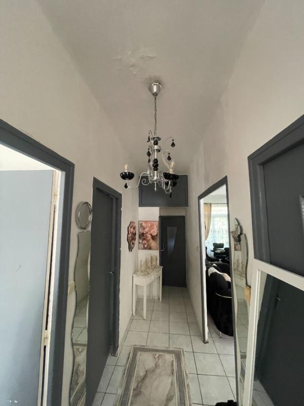 ALES A vendre maison mitoyenne 3 pièces de 65 m2 avec grand garage sur terrain de 295 m2 6
