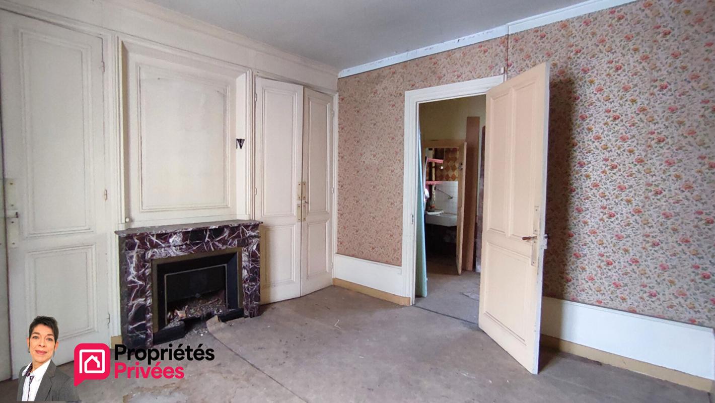 THIZY THIZY-LES-BOURGS (69240) Immeuble à réhabiliter 250 m² 10