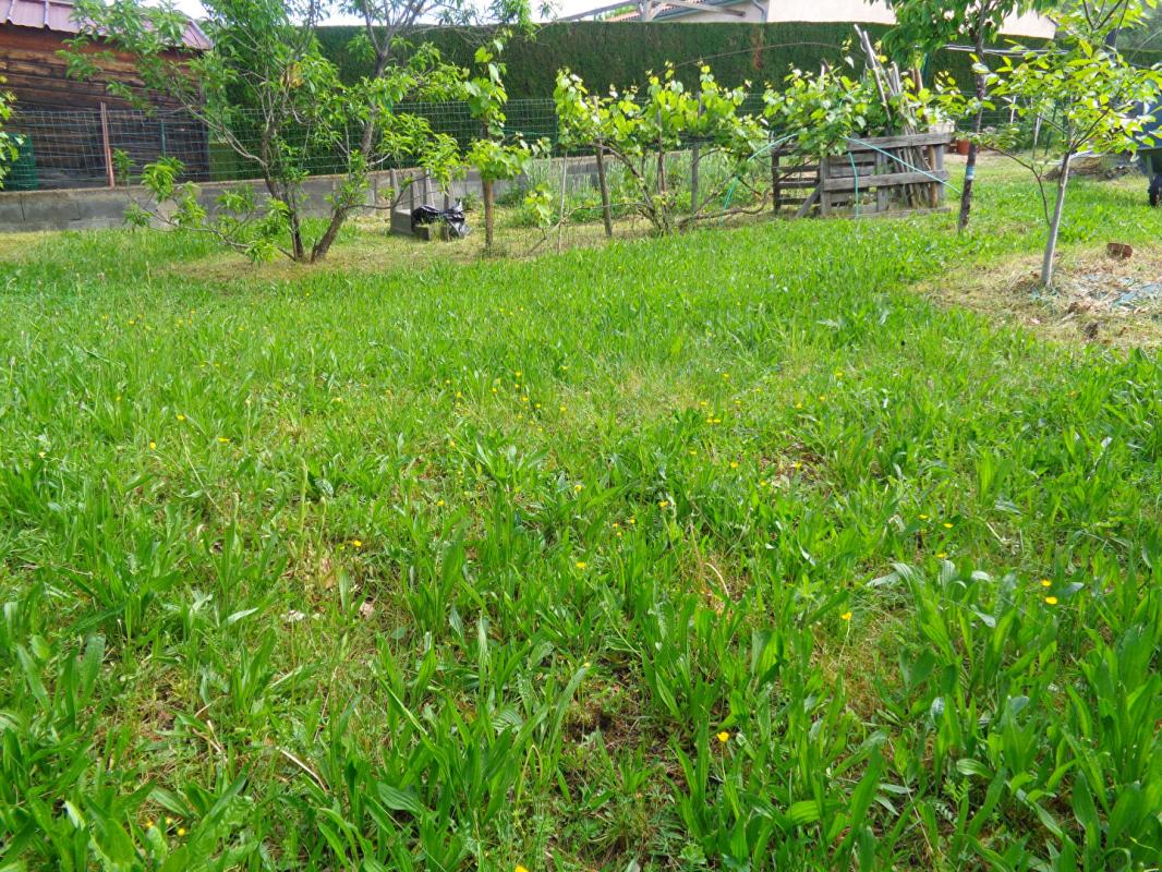 JUMEAUX Jumeaux(63), maison plain pied de 90 m2 habitables, 3 chambres sur 882 m2 de terrain 11