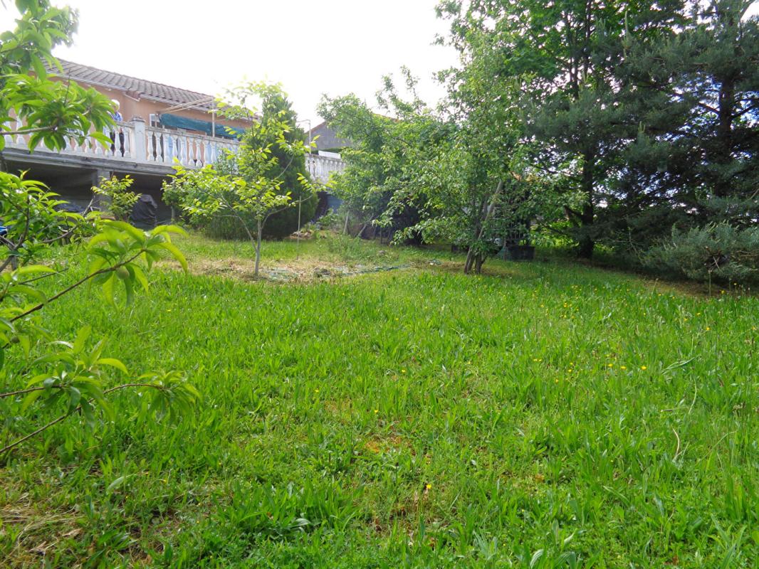 JUMEAUX Jumeaux(63), maison plain pied de 90 m2 habitables, 3 chambres sur 882 m2 de terrain 13