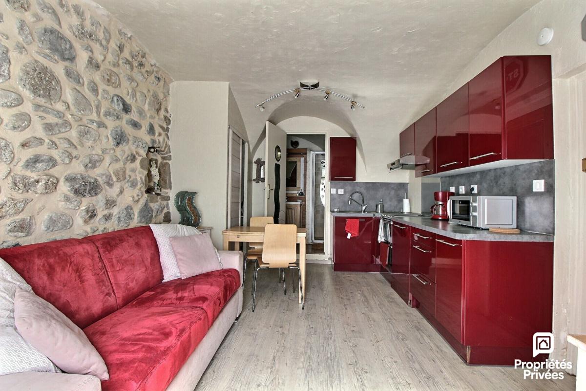 VALS-LES-BAINS Studio Vals Les Bains 1 pièce 17.55 m2 2
