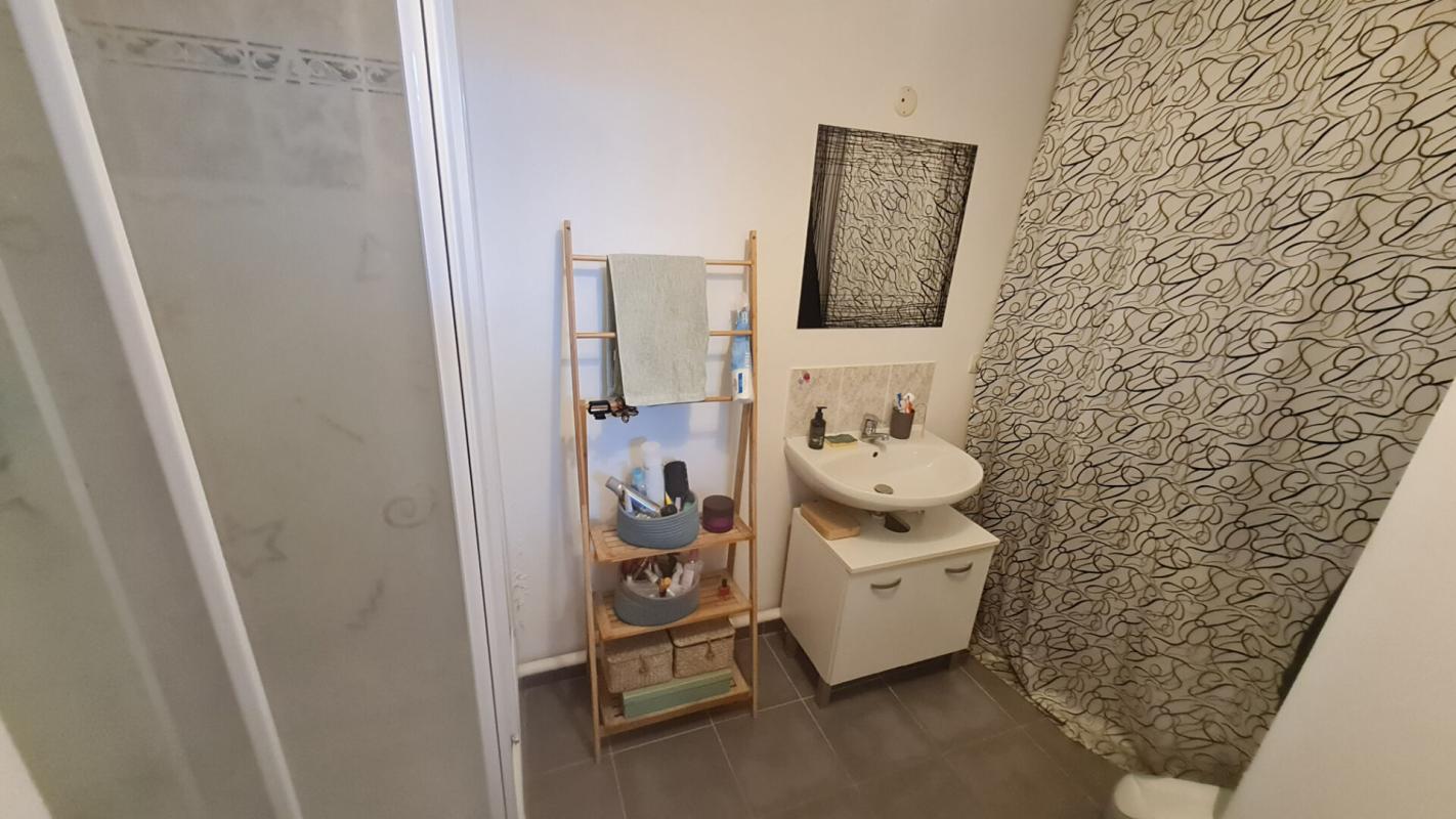 SAINT-OUEN-L'AUMONE Appartement F3 2 chambres en duplex avec terrasse 10
