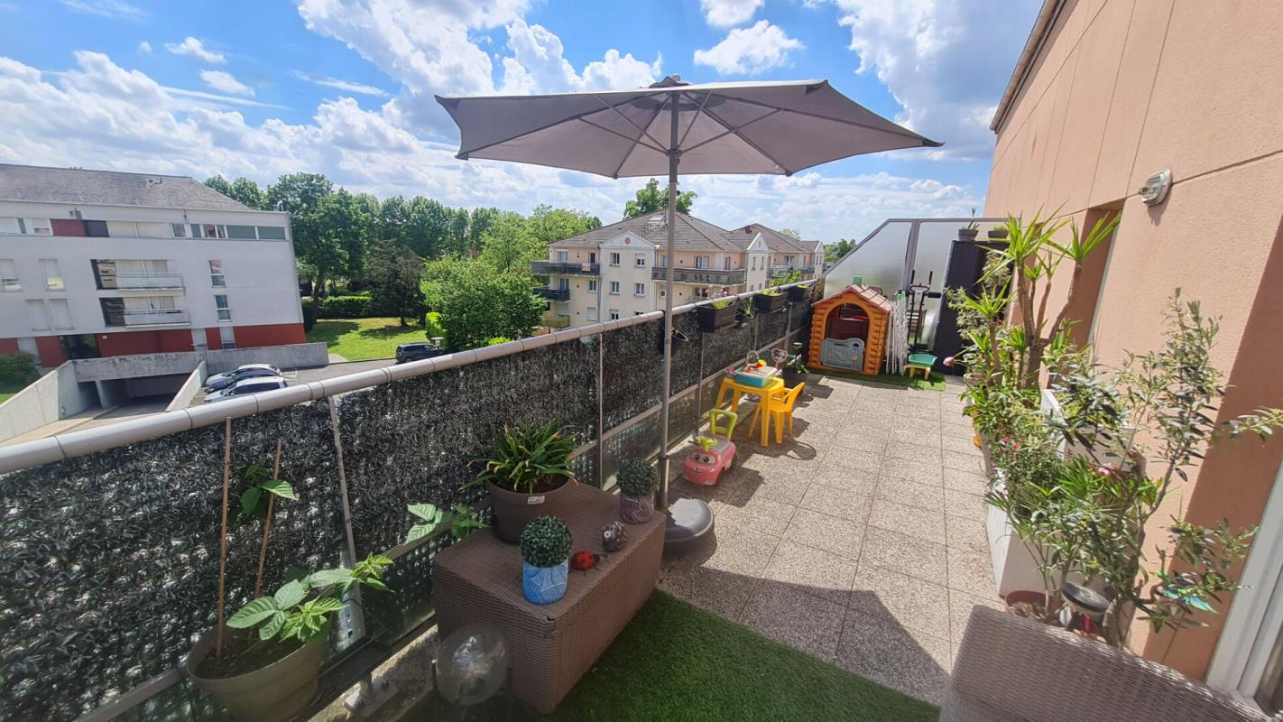 SAINT-OUEN-L'AUMONE Appartement F3 2 chambres en duplex avec terrasse 5