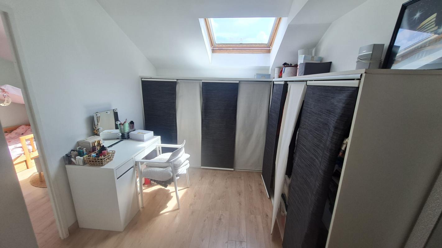 SAINT-OUEN-L'AUMONE Appartement F3 2 chambres en duplex avec terrasse 6