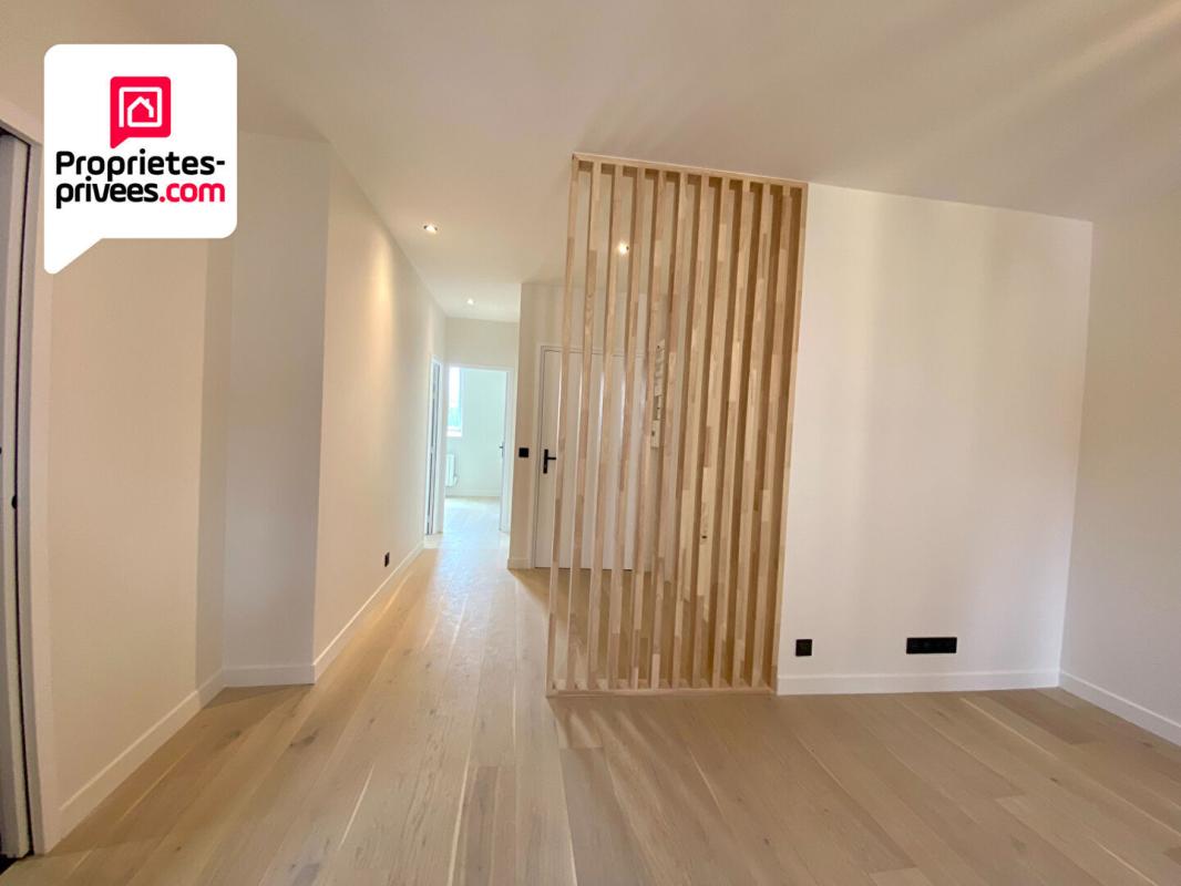 SAINT-OUEN-L'AUMONE Appartement à loué 3 pièce(s) 51m2 8