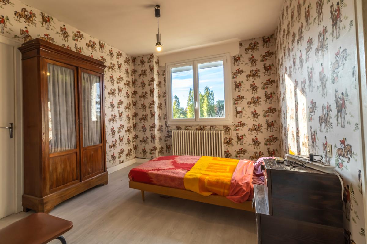 GIEVRES Maison Gièvres 6 pièce(s) 142 m2 12