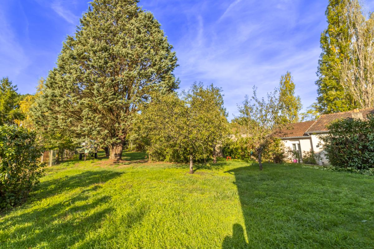 GIEVRES Maison Gièvres 6 pièce(s) 142 m2 6