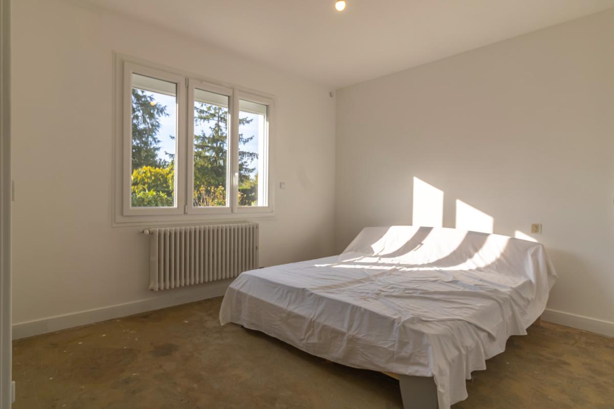 GIEVRES Maison Gièvres 6 pièce(s) 142 m2 9