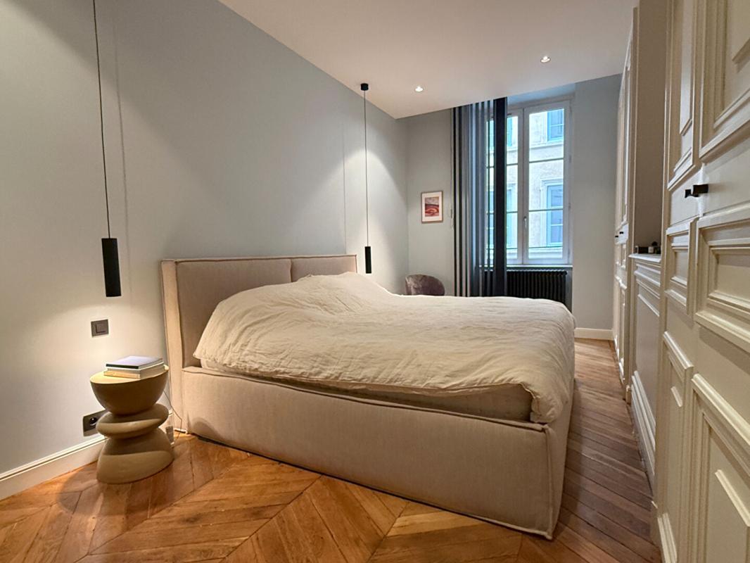 LYON-1ER-ARRONDISSEMENT Appartement de prestige 3 pièces 97 m2 - Presqu'île recherchée 5