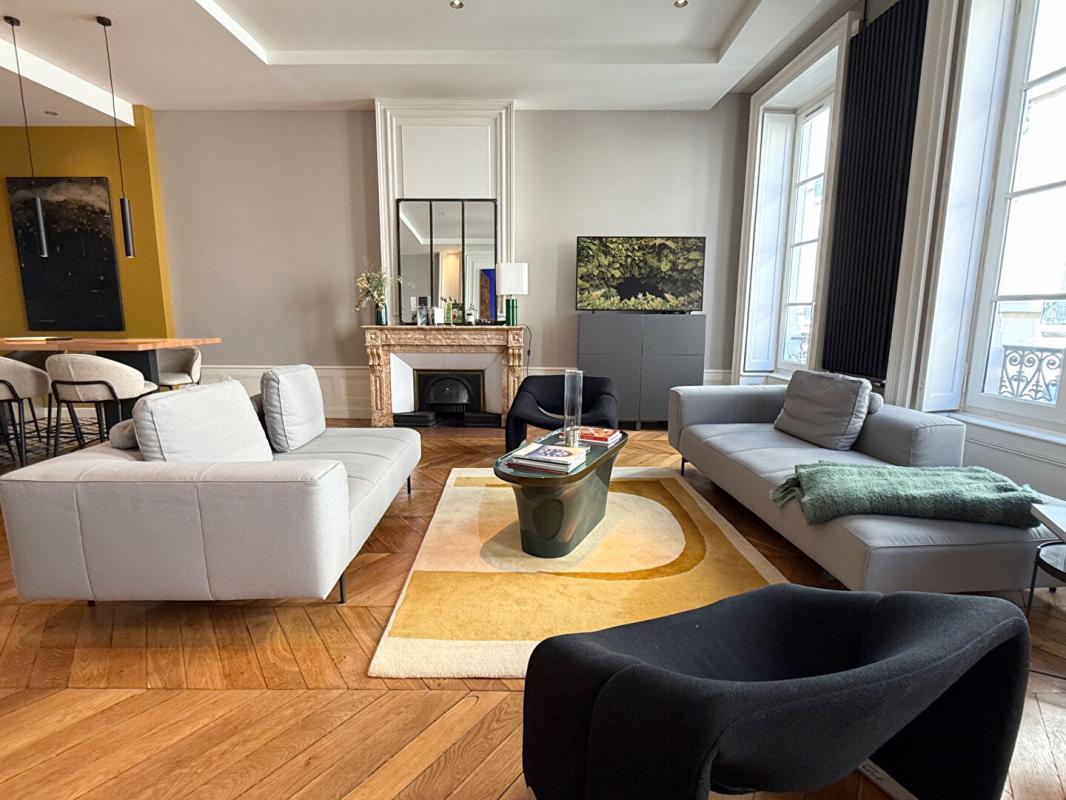 LYON-1ER-ARRONDISSEMENT Appartement de prestige 3 pièces 97 m2 - Presqu'île recherchée 8