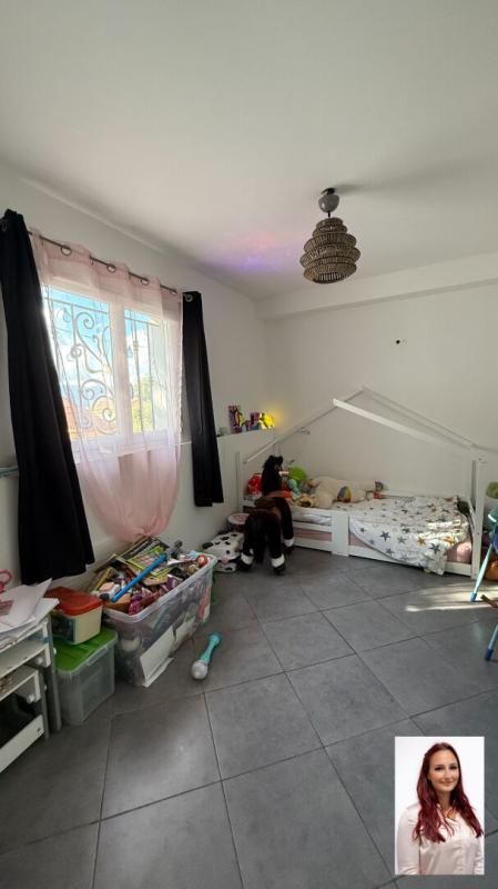 TRETS Maison Trets 5 pièces 122 m2 11