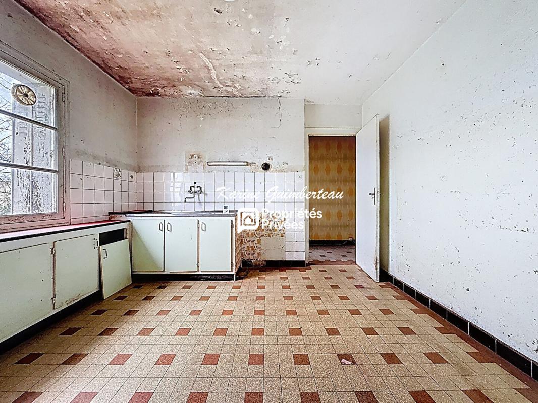 SAINT-DENIS-DE-PILE Axe passant : Saint Denis De Pile / Maison 3 chambres - garage - jardin 12