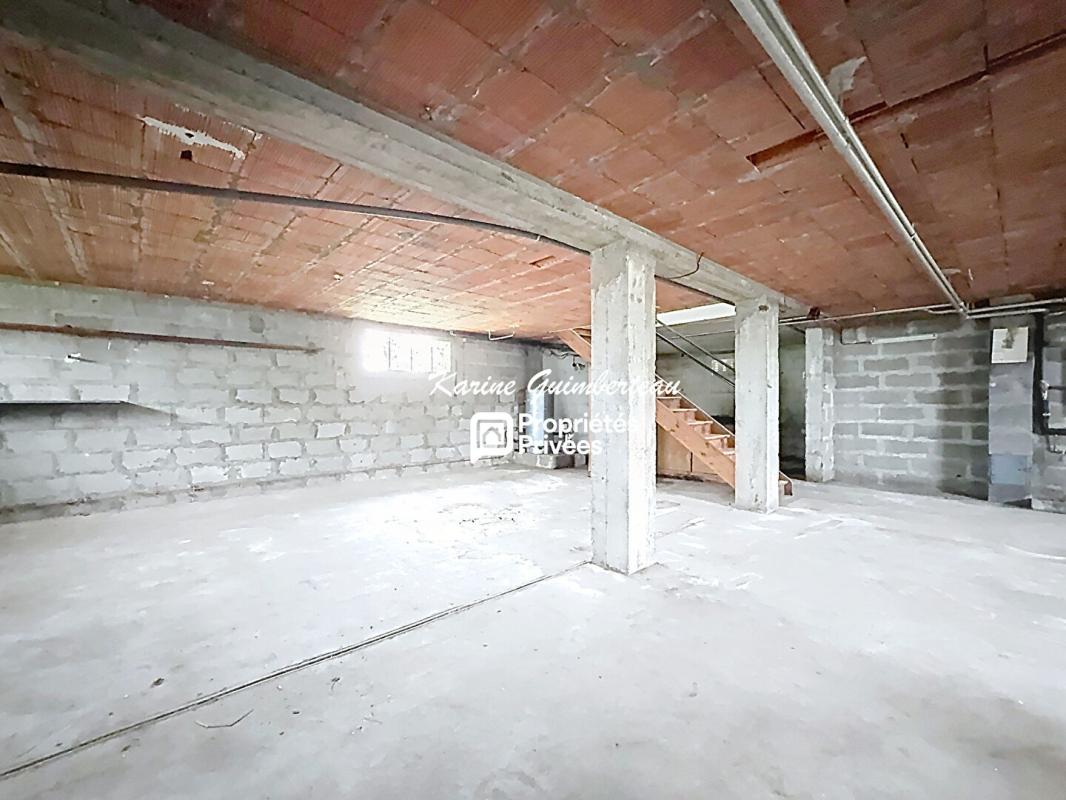 SAINT-DENIS-DE-PILE Axe passant : Saint Denis De Pile / Maison 3 chambres - garage - jardin 15