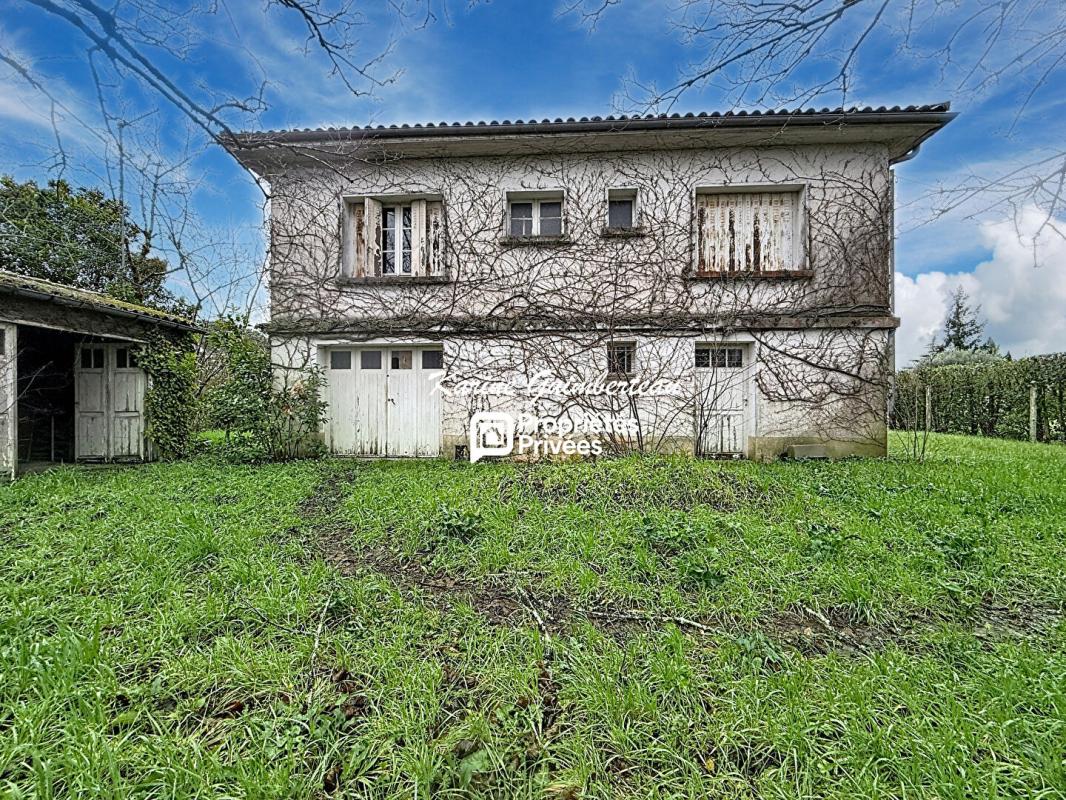 SAINT-DENIS-DE-PILE Axe passant : Saint Denis De Pile / Maison 3 chambres - garage - jardin 3