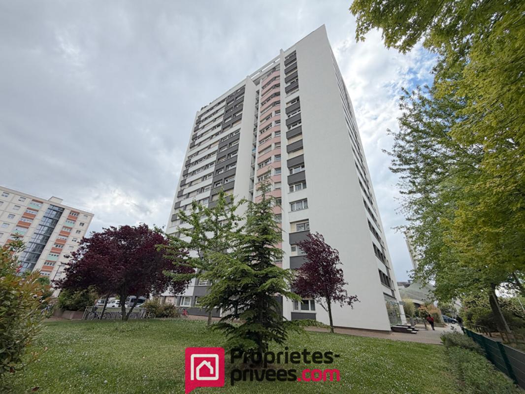 STRASBOURG Appartement studio - quartier Esplanade 1