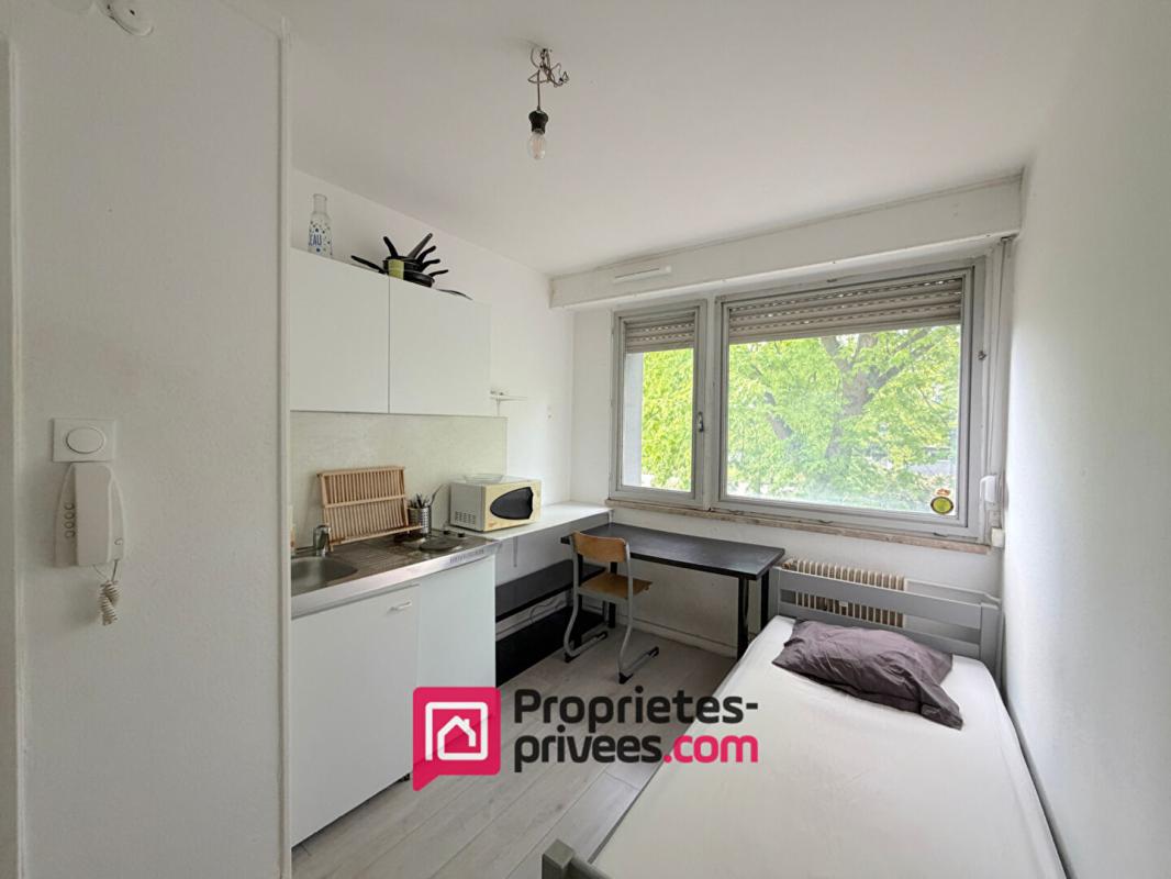 STRASBOURG Appartement studio - quartier Esplanade 3