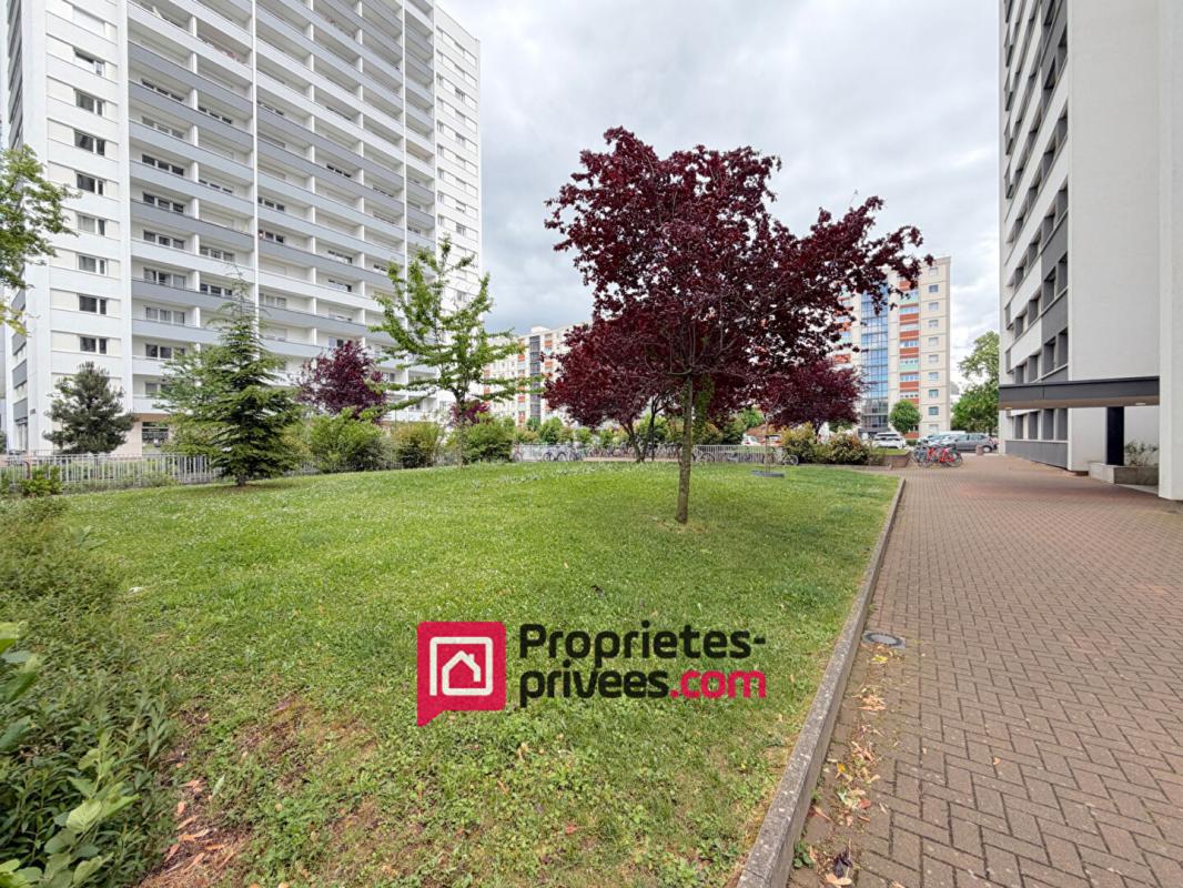 STRASBOURG Appartement studio - quartier Esplanade 6
