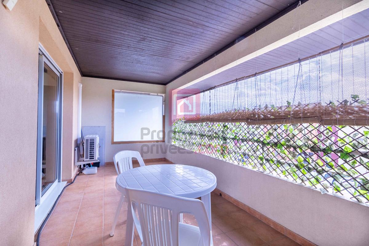 CARPENTRAS Appartement Carpentras 3 pièce(s) 67.32 m2 avec terrasse 14 m2, garage, parking 10