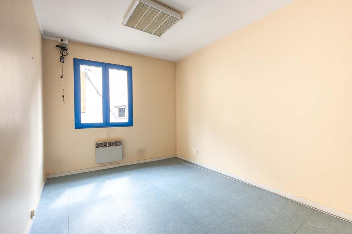 VIERZON Immeuble Vierzon 20 pièces 288 m2 15