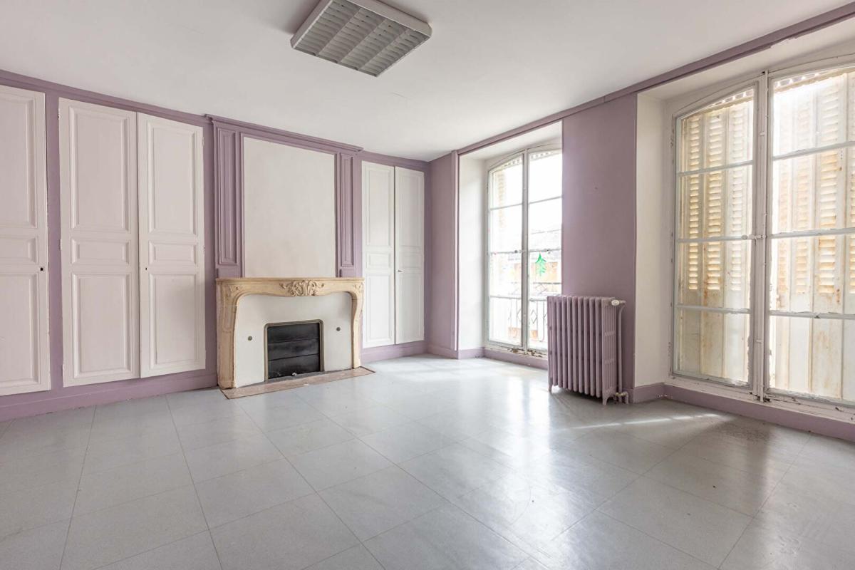 VIERZON Immeuble Vierzon 20 pièces 288 m2 5
