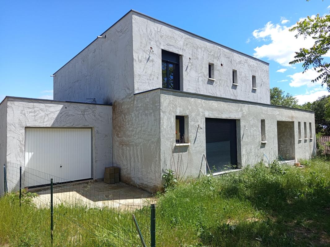 DONZERE Villa neuve 220m²  4 chambres sur terrain de 1200m² Donzère 465 000HAI 1