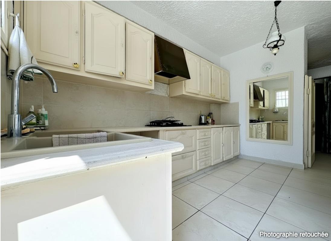 AURIBEAU-SUR-SIAGNE Tanneron Maison indépendante 4-5 pièces de 165 m2 13