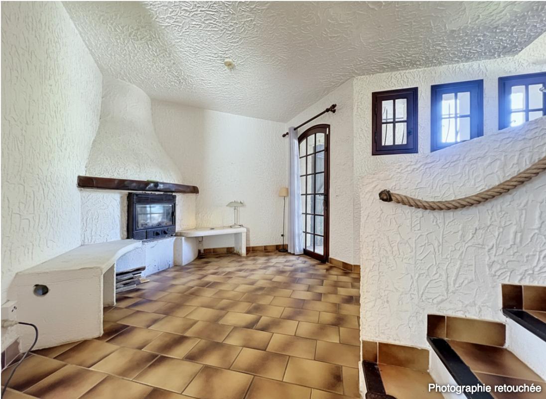 AURIBEAU-SUR-SIAGNE Tanneron Maison indépendante 4-5 pièces de 165 m2 16